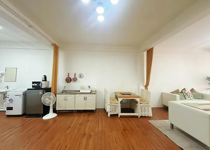 Spacious, Just An 850m Walk To Mrt Rama 9 Station Bangkok